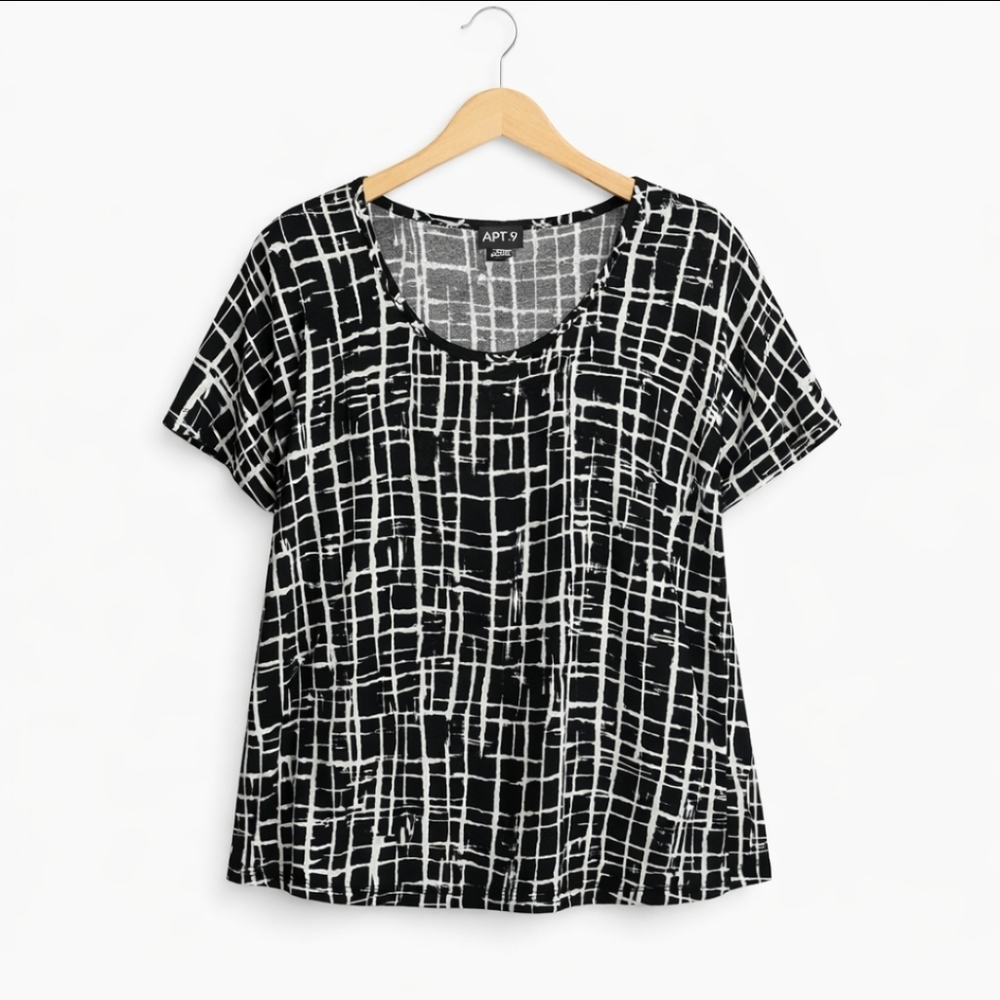 Apt 9 Black White Pullover Blouse Witg Black Links Plus Sz 3X